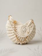 Muscheltasche Weiß Creme Gold mit Kette