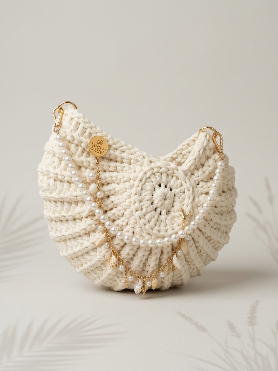 Muscheltasche Weiß Creme Gold mit Kette
